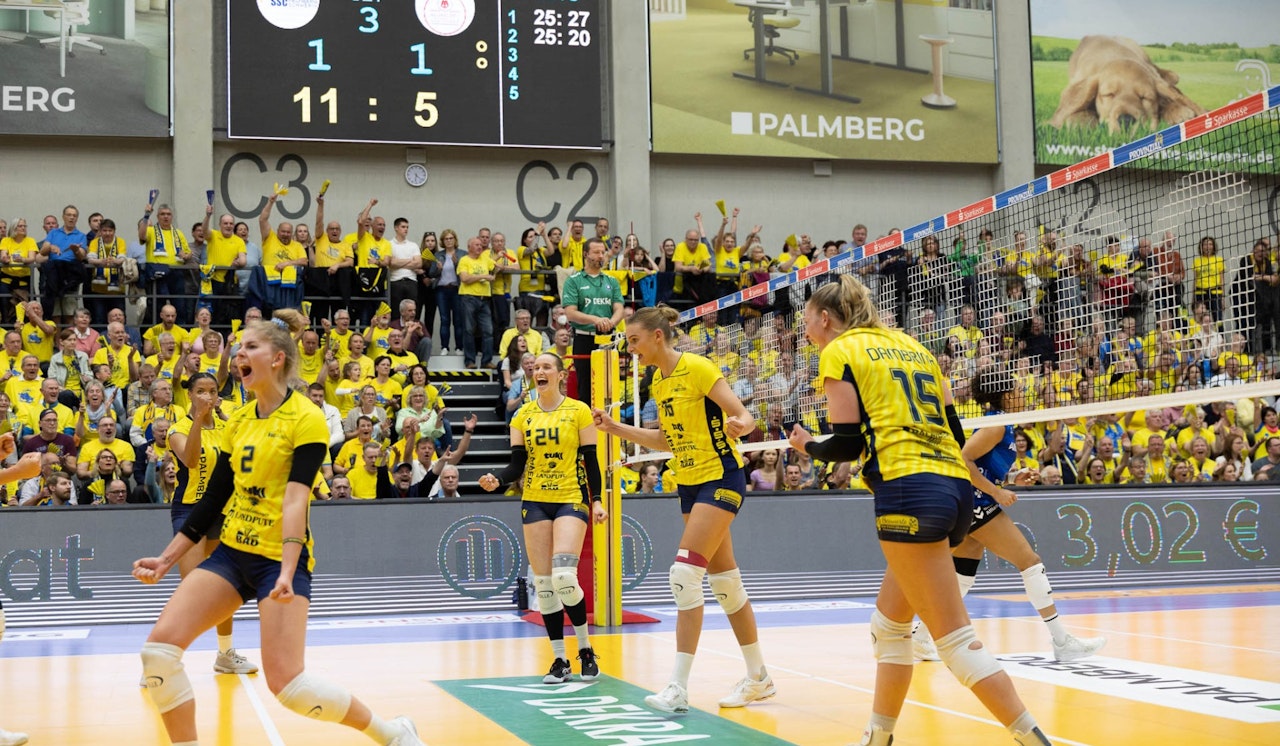 Volleyball News Bundesligen Ssc Holt Sich Ersten Sieg Im Finale