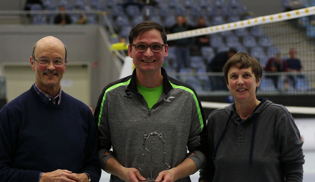 Breitensport Smash Award 2019 Fur Besondere Verdienste Um Den Hamburger Volleyball Gerd Grun Volleyballer De